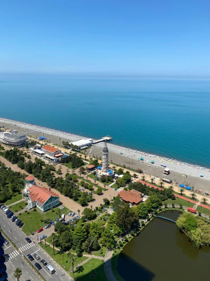 巴统Orbi City Land公寓 外观 照片