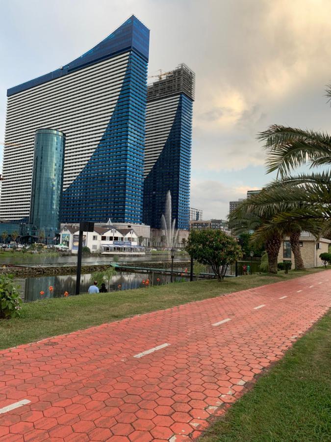 巴统Orbi City Land公寓 外观 照片
